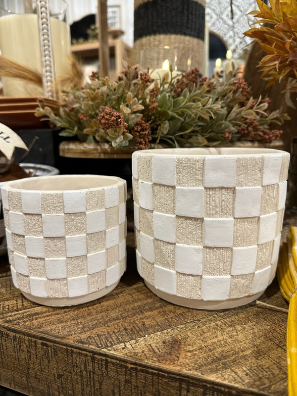 Checkered Weave Pattern Planter - Large